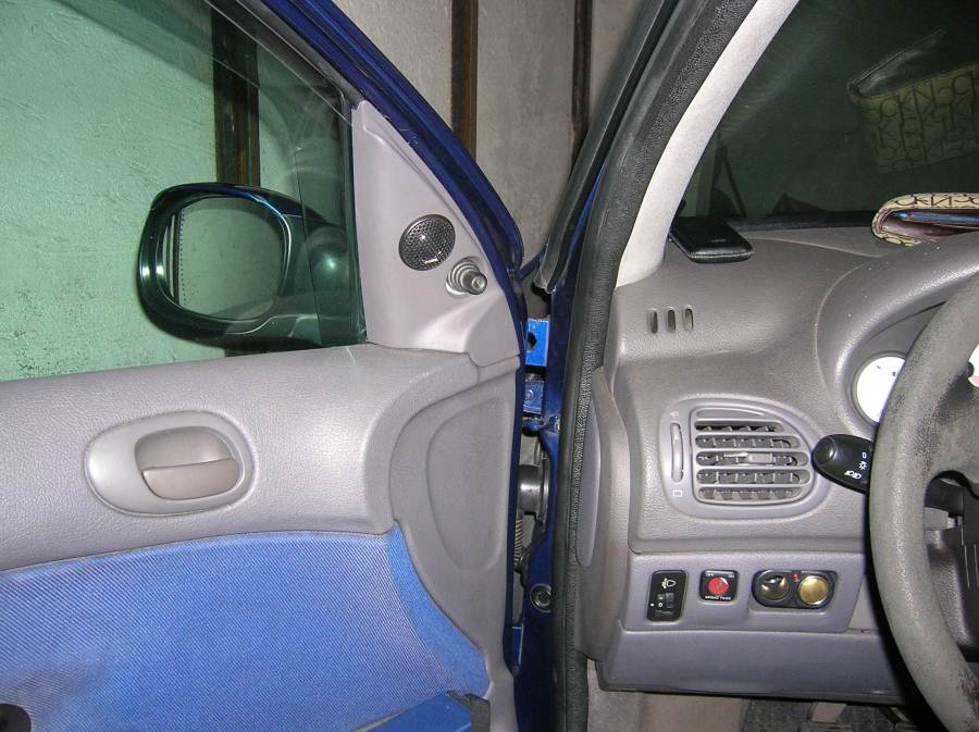 [Immagine: 20101024225443_DSCN4818.JPG]
