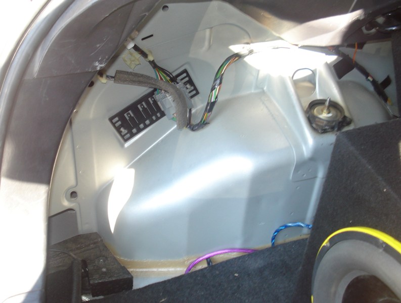 [Immagine: 200992918220_lato%20sx.JPG]