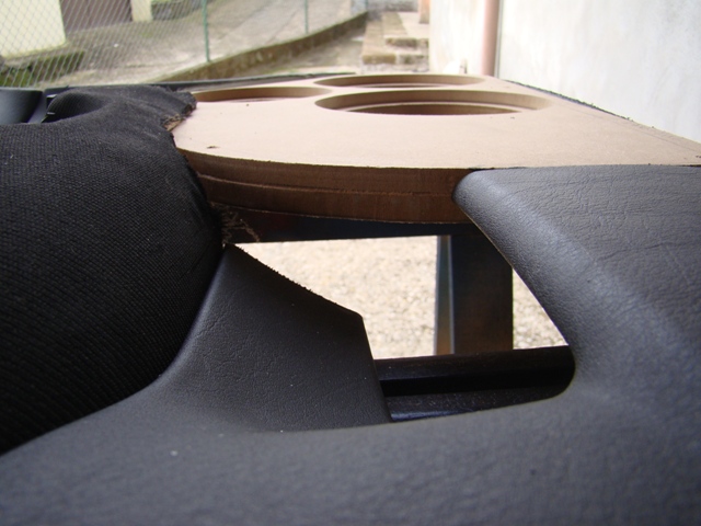 [Immagine: 20091121202813_tascapart1.JPG]