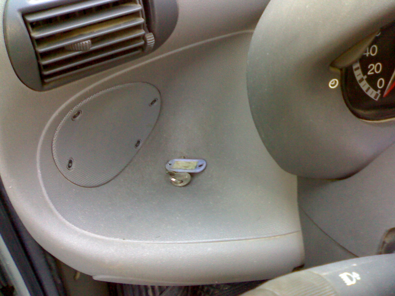 [Immagine: 2008620221943_20062008021.jpg]